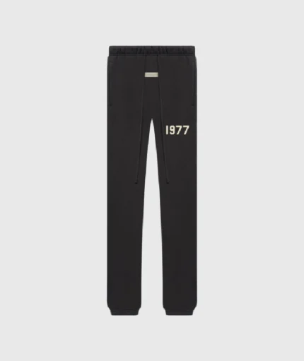 Essentials Elasticized Cuffs 1977 Jogginghose (1)